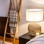 Βίλα Slona, Heritage In Old Town *