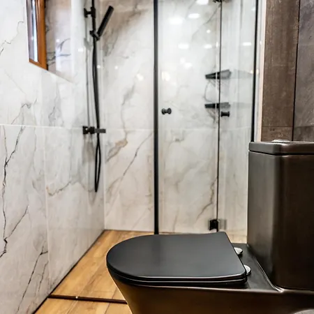 Slona, Heritage In Old Town