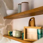 Slona, Heritage In Old Town Villa *