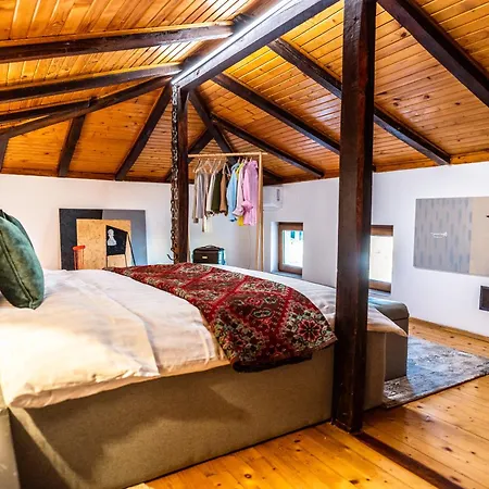 Slona, Heritage In Old Town Villa Filibe